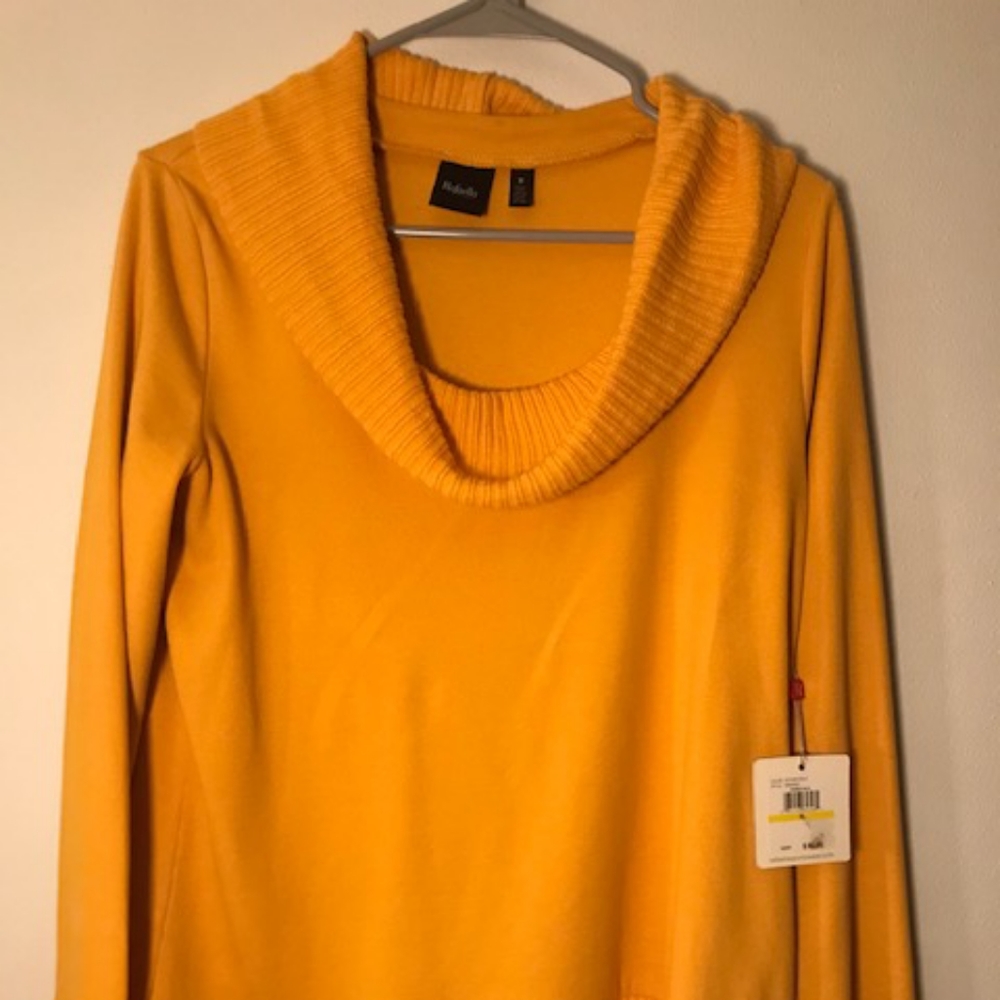 RAFAELLA Mustard yellow sweater with tassel hem